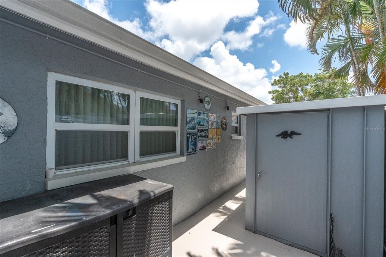 12107 72nd Way, Largo, FL 33773 Photo