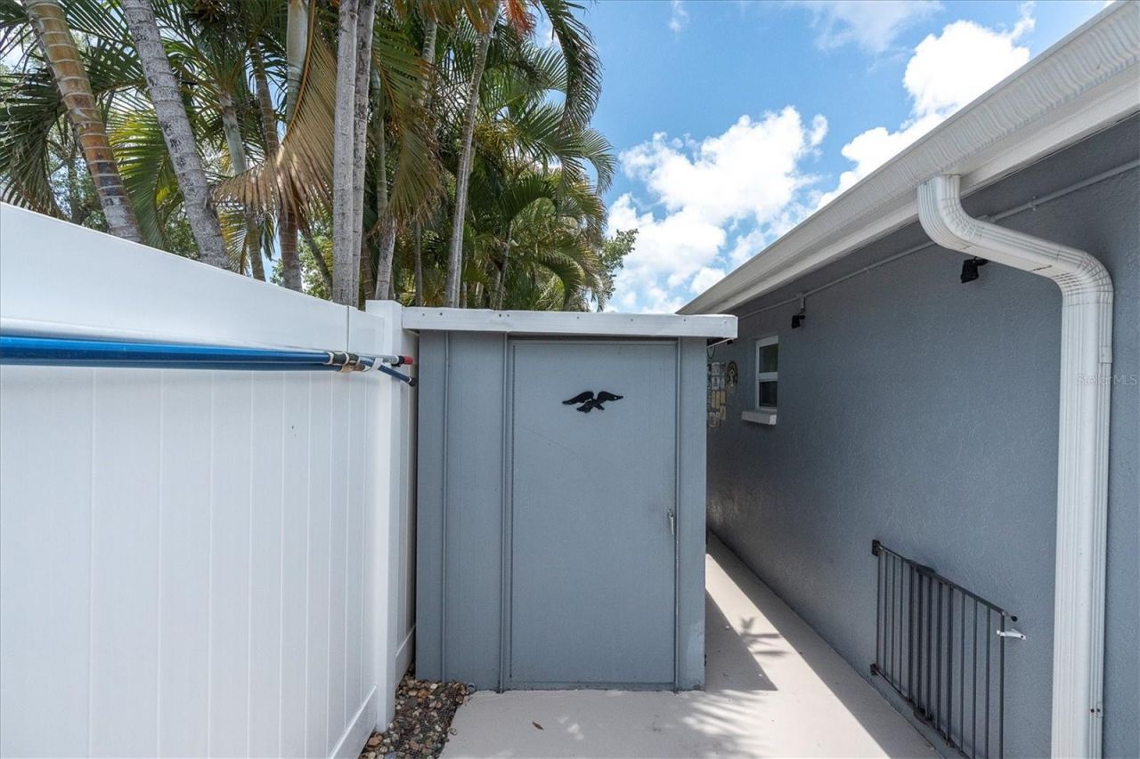 12107 72nd Way, Largo, FL 33773 Photo