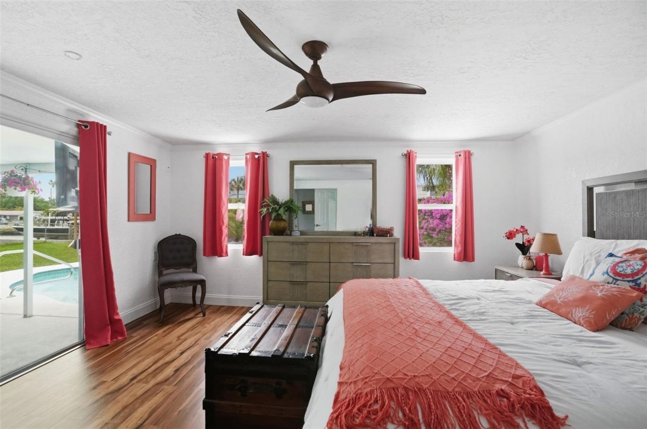 6907 Clark Street, Hudson, FL 34667 Photo