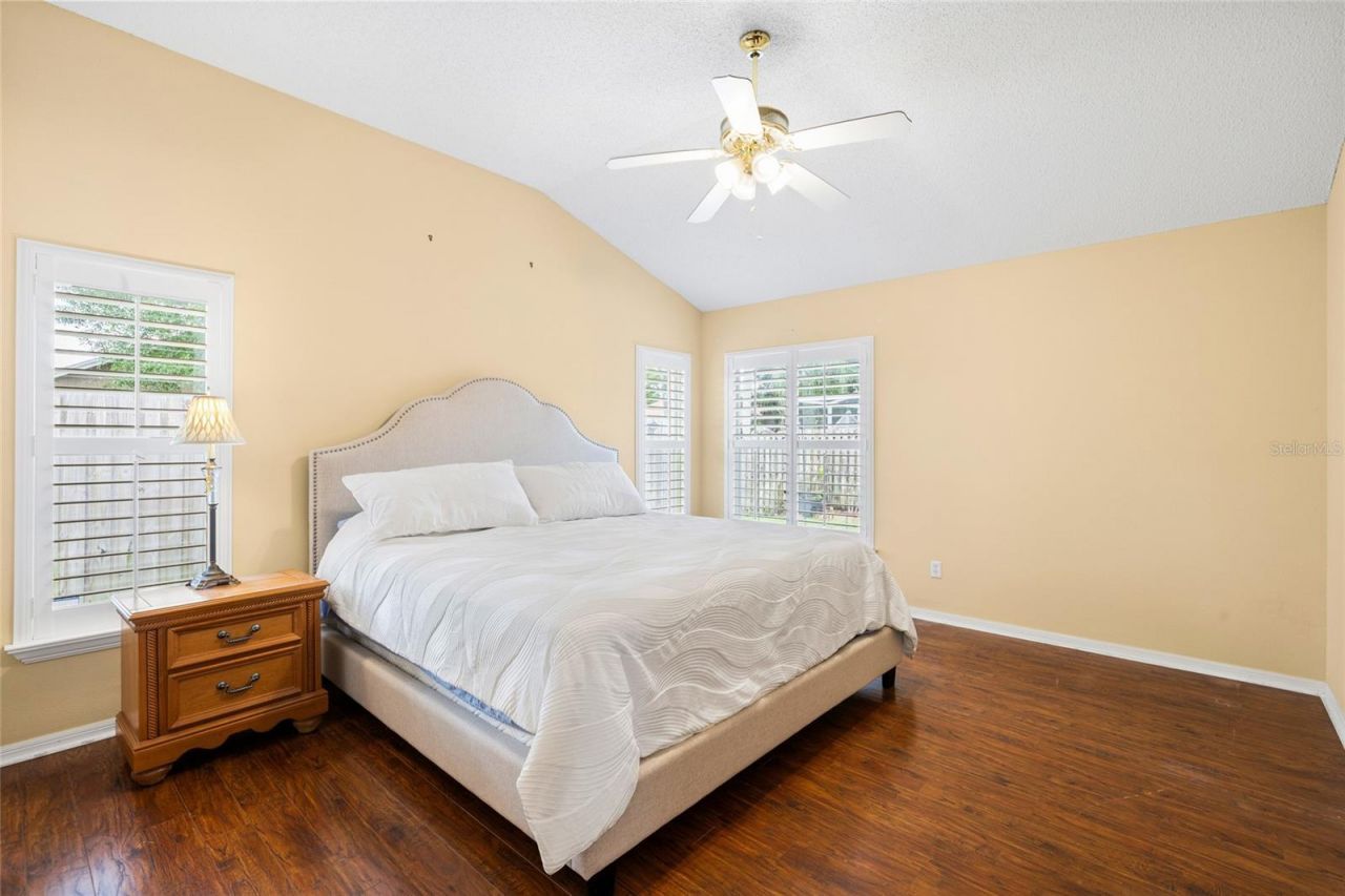 5606 Paddock Trail Drive, Tampa, FL 33624 Photo