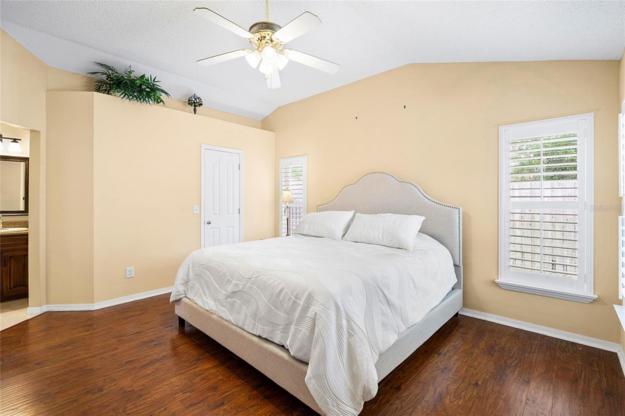 5606 Paddock Trail Drive, Tampa, FL 33624 Photo