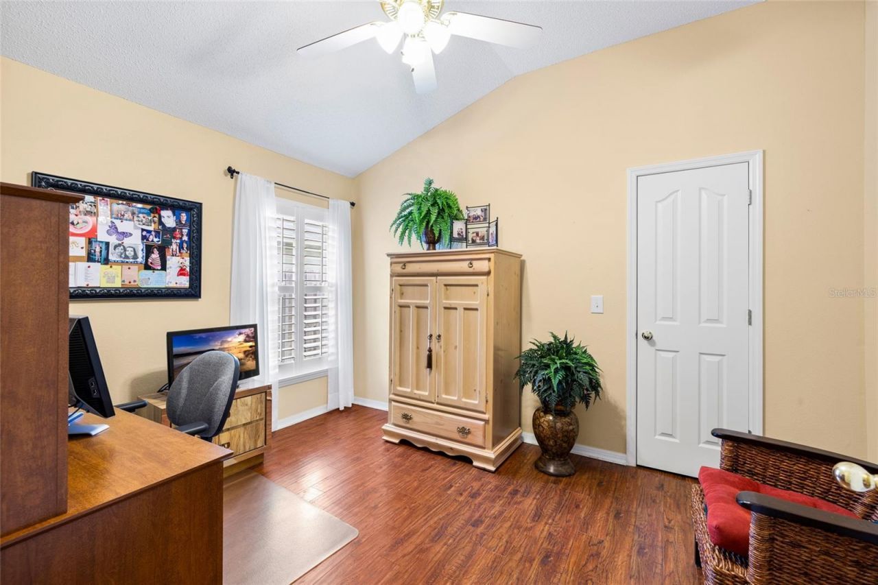 5606 Paddock Trail Drive, Tampa, FL 33624 Photo