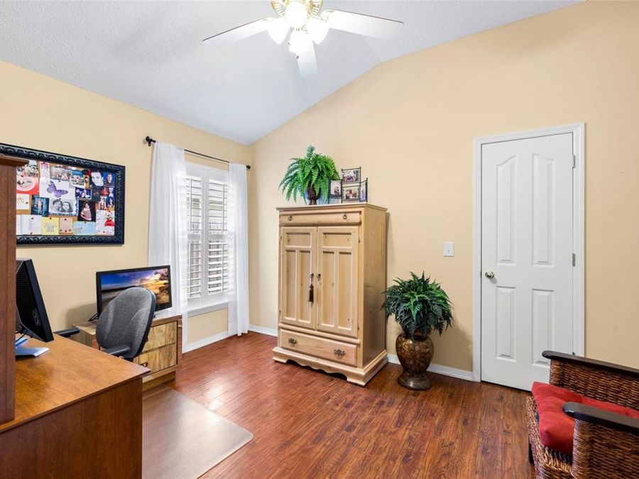Property Image 26