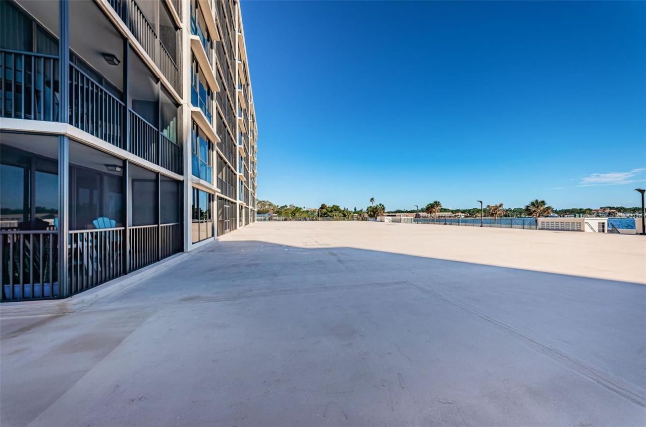 7100 Sunshine Skyway Lane S, Unit 203, Saint Petersburg, FL 33711 Photo