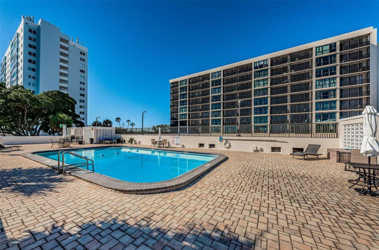 7100 Sunshine Skyway Lane S, Unit 203, Saint Petersburg, FL 33711 Photo