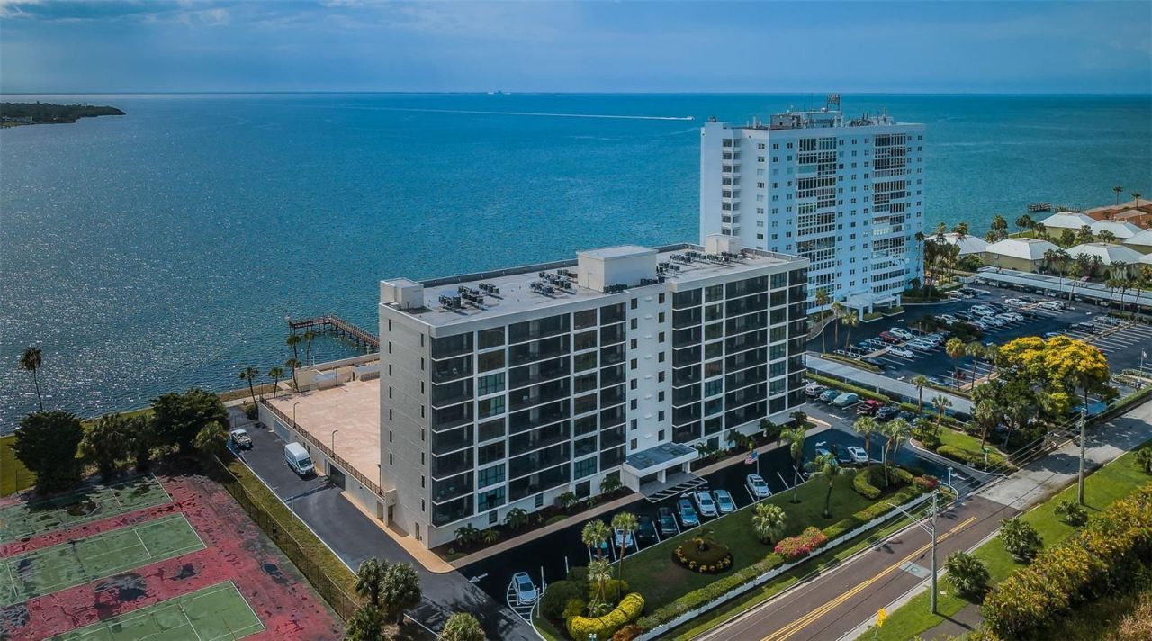 7100 Sunshine Skyway Lane S, Unit 203, Saint Petersburg, FL 33711 Photo