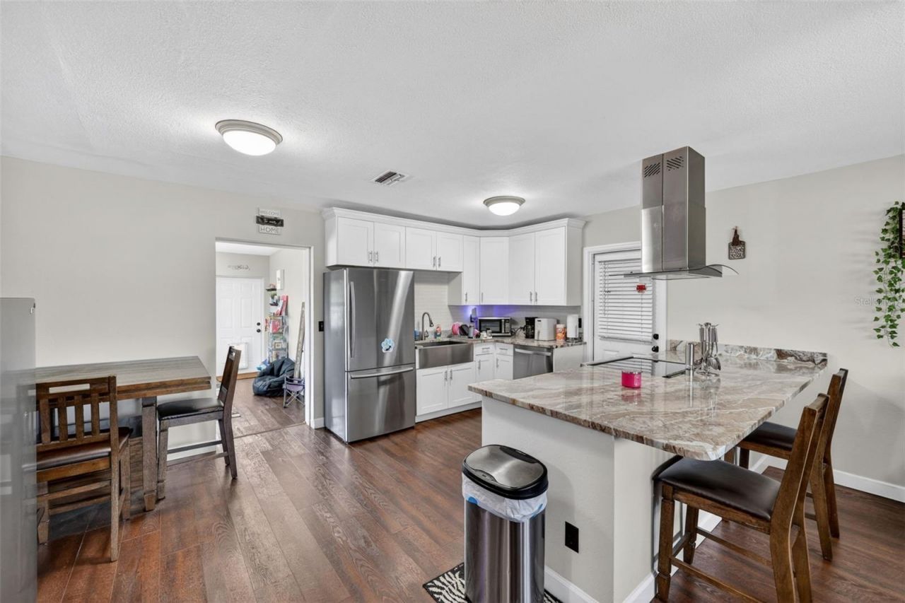 691 72nd Avenue N, Saint Petersburg, FL 33702 Photo