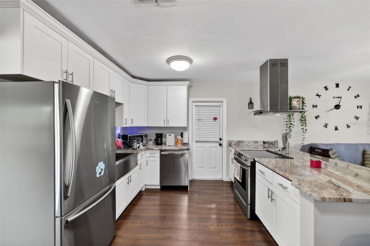691 72nd Avenue N, Saint Petersburg, FL 33702 Photo