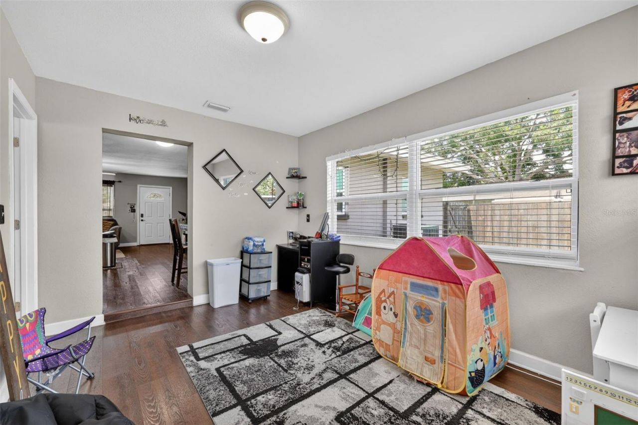 691 72nd Avenue N, Saint Petersburg, FL 33702 Photo