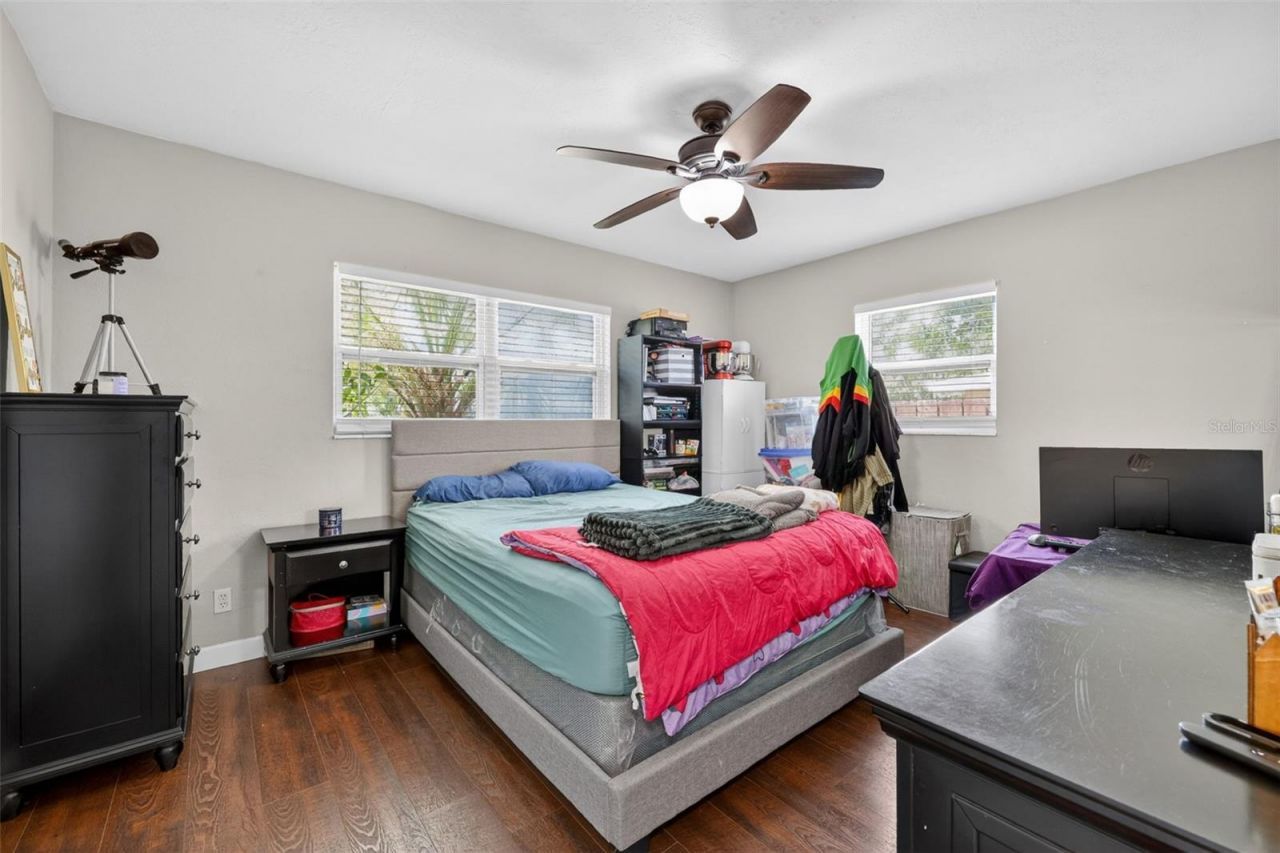 691 72nd Avenue N, Saint Petersburg, FL 33702 Photo