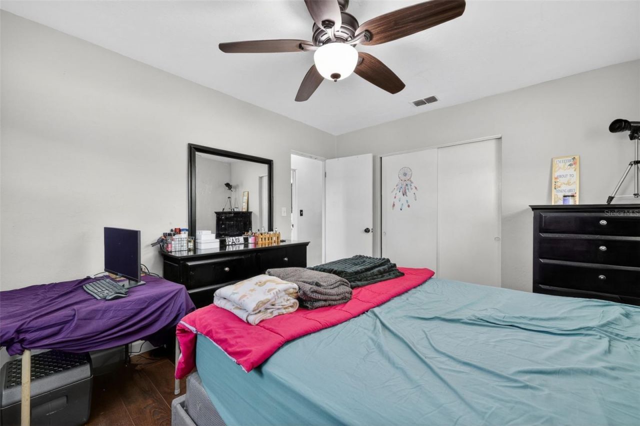 691 72nd Avenue N, Saint Petersburg, FL 33702 Photo