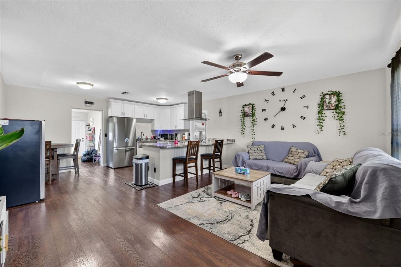 691 72nd Avenue N, Saint Petersburg, FL 33702 Photo
