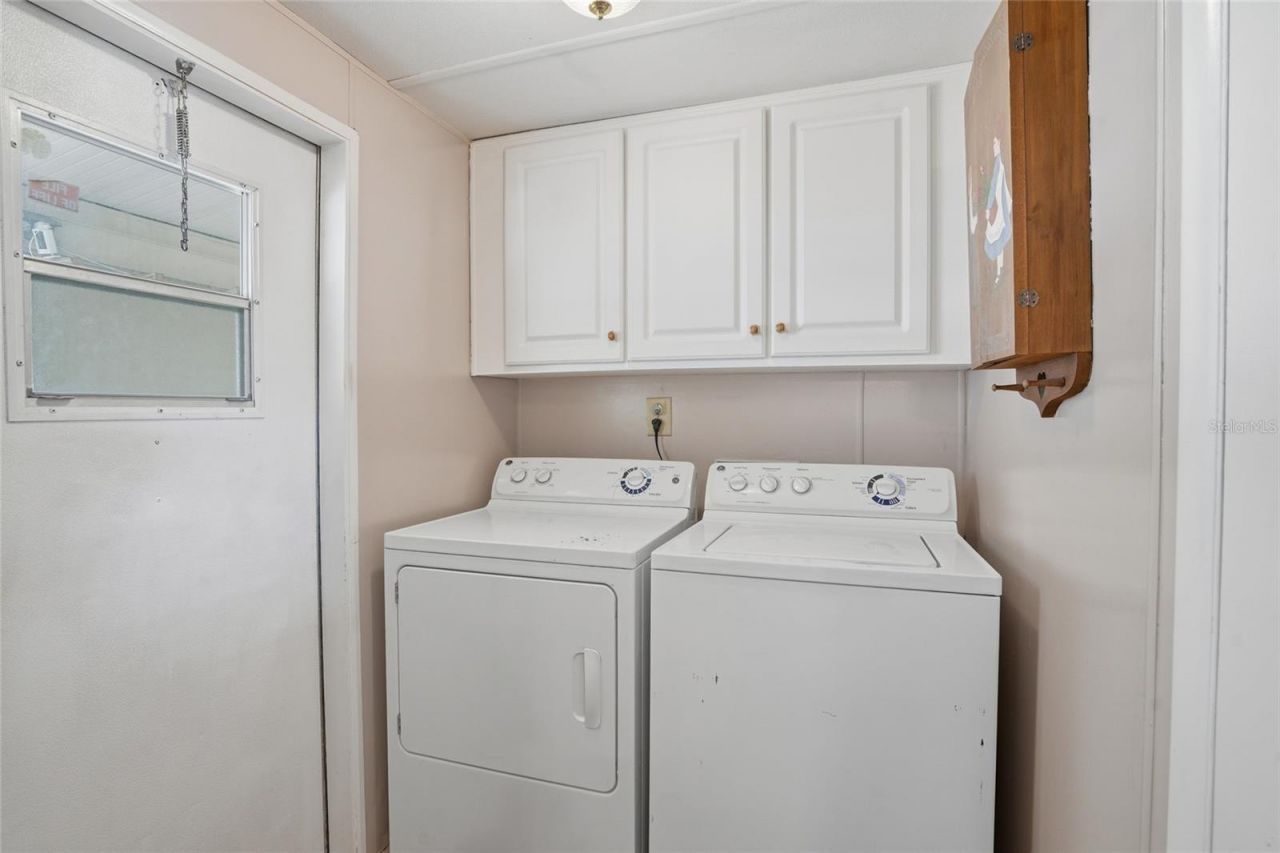 3933 Sarah Drive , Wesley Chapel, FL 33543 Photo