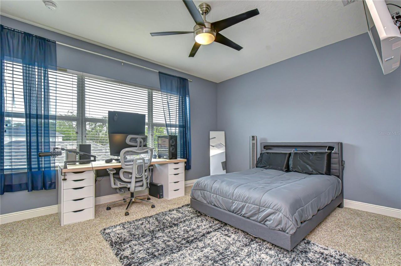5907 Churchside Drive , Lithia, FL 33547 Photo