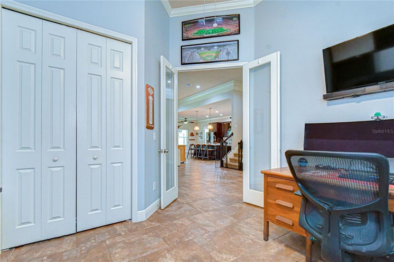 5907 Churchside Drive , Lithia, FL 33547 Photo