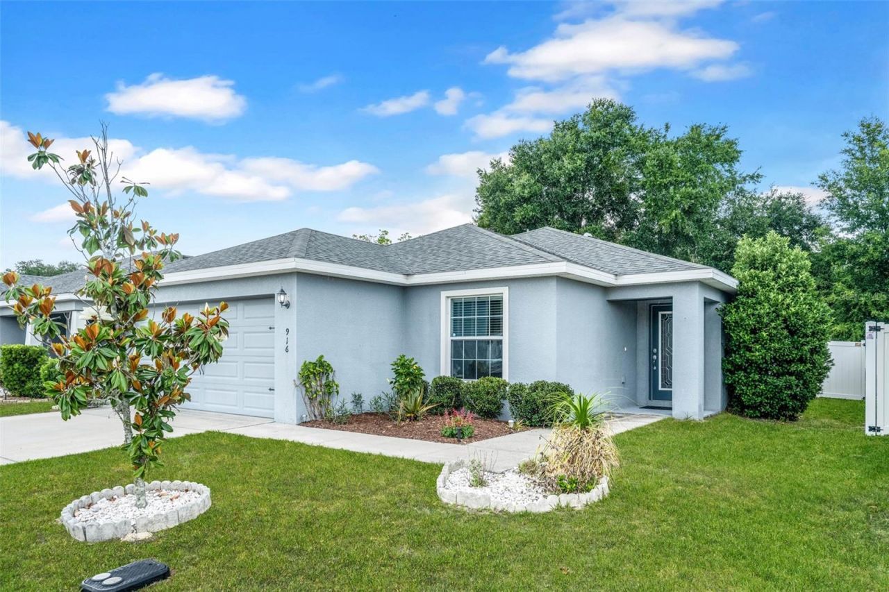916 Orleans Drive, Eagle Lake, FL 33839 Main Photo