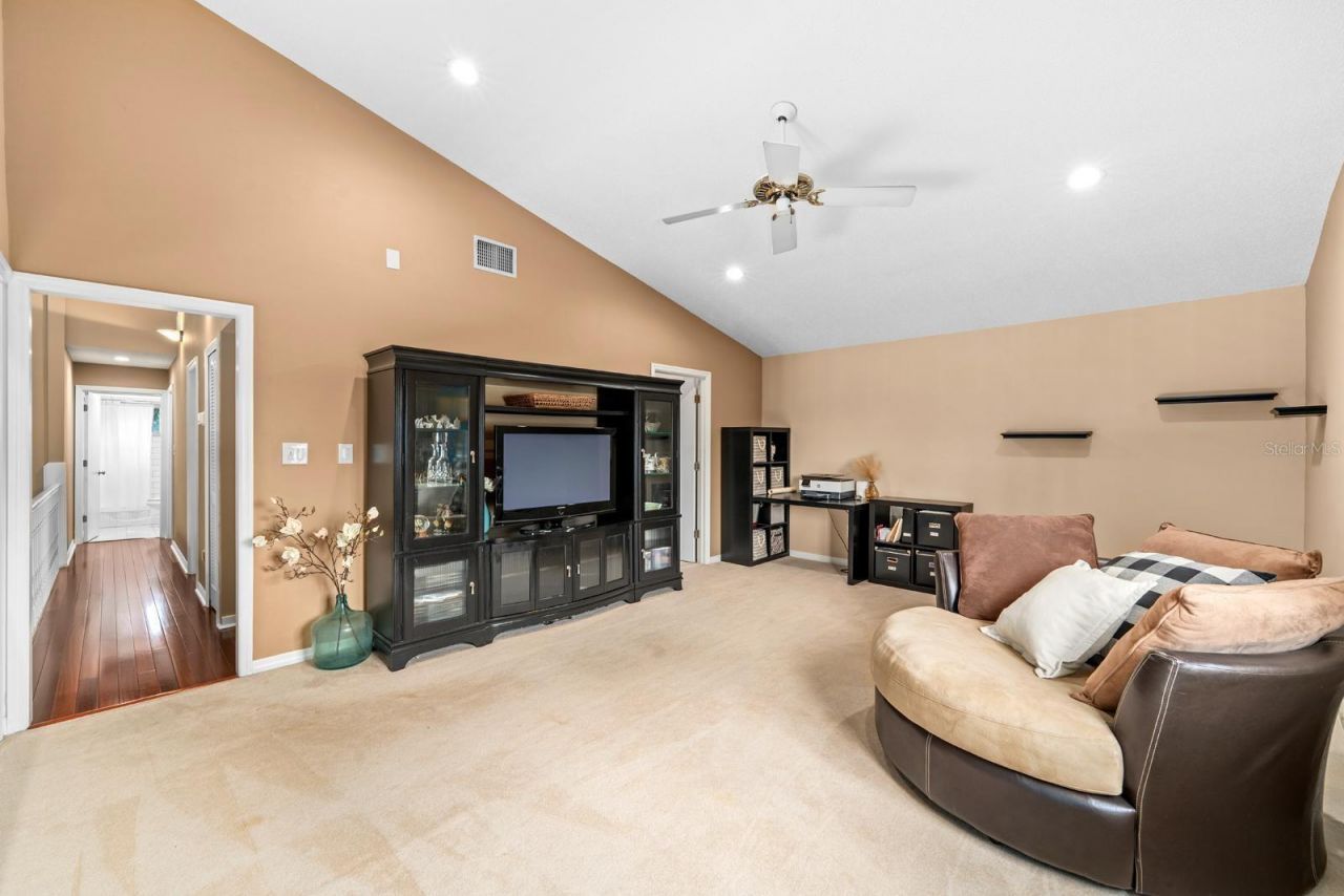 1307 Lenna Avenue , Seffner, FL 33584 Photo