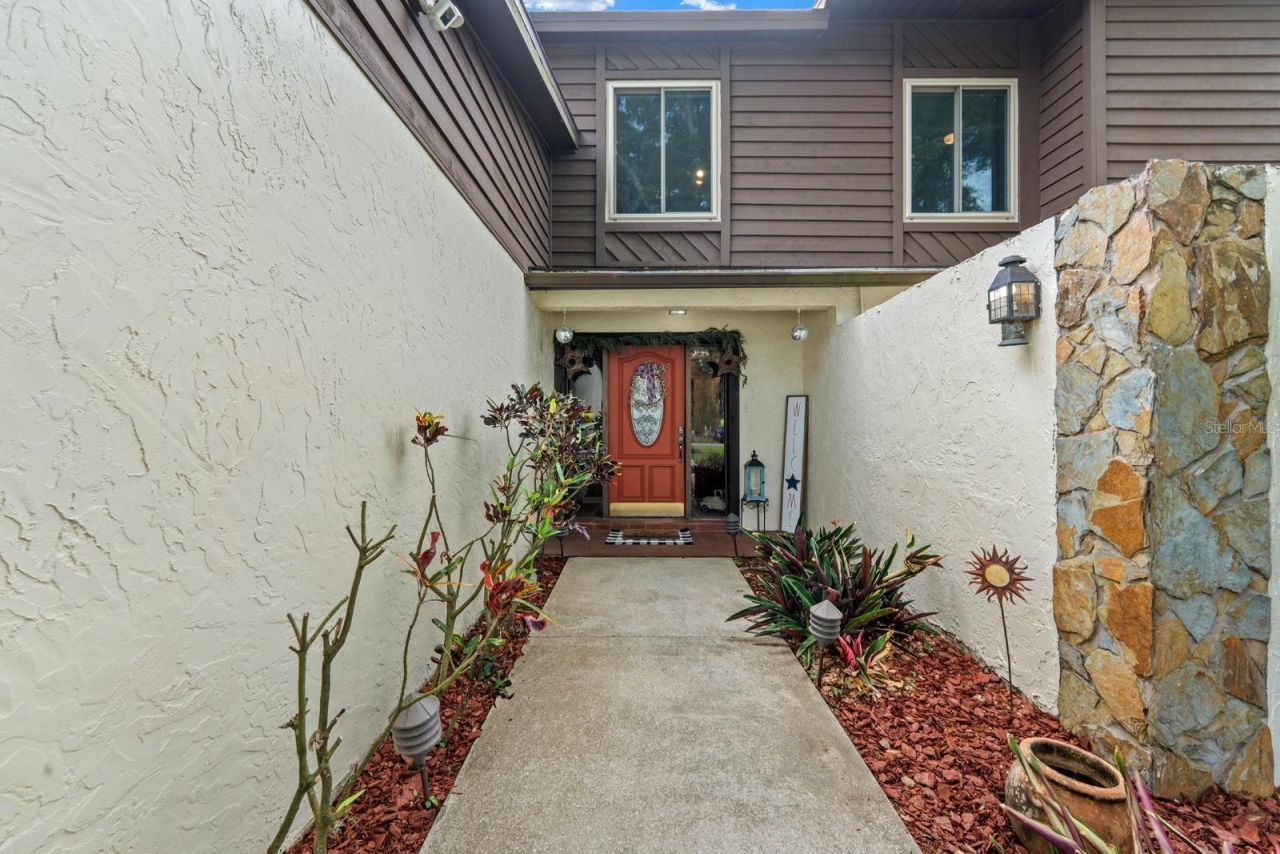 1307 Lenna Avenue , Seffner, FL 33584 Photo