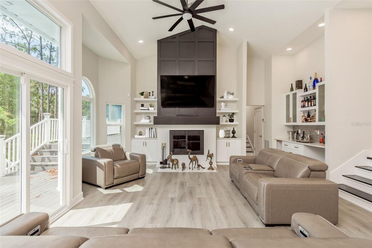877 Cypress Lakeview Court, Tarpon Springs, FL 34688 Photo