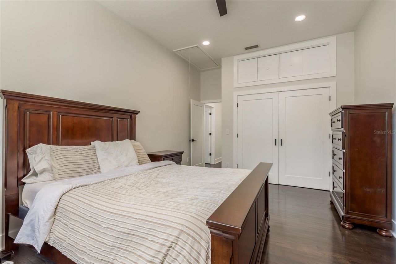 877 Cypress Lakeview Court, Tarpon Springs, FL 34688 Photo
