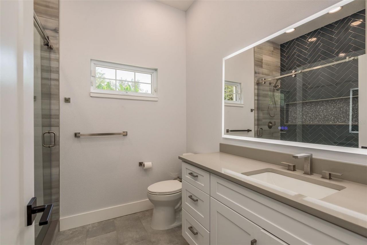 877 Cypress Lakeview Court, Tarpon Springs, FL 34688 Photo