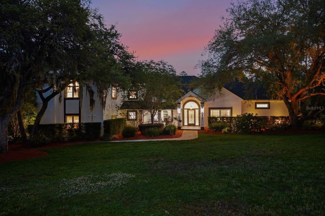 877 Cypress Lakeview Court, Tarpon Springs, FL 34688 Photo