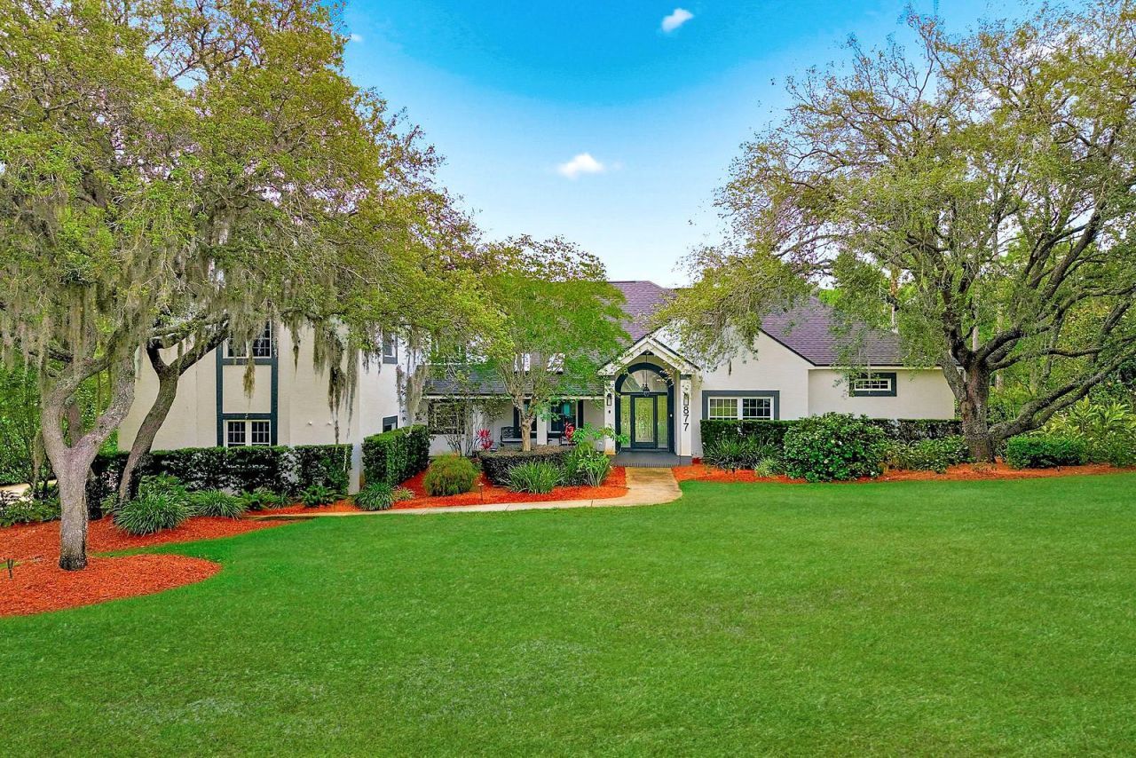877 Cypress Lakeview Court, Tarpon Springs, FL 34688 Photo