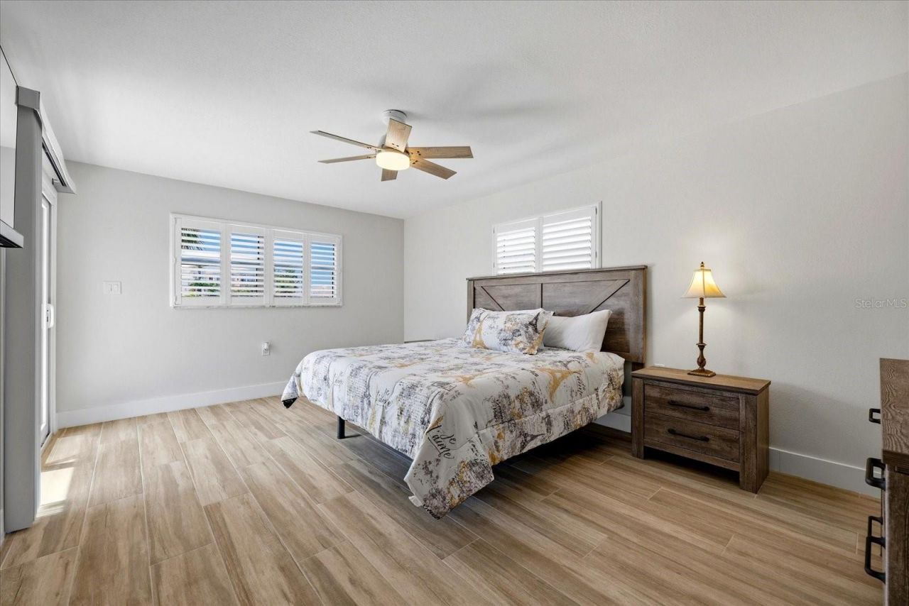 8008 13th Avenue S, Saint Petersburg, FL 33707 Photo