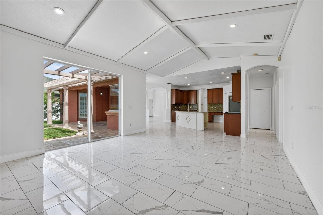 20114 Tamiami Avenue, Tampa, FL 33647 Photo
