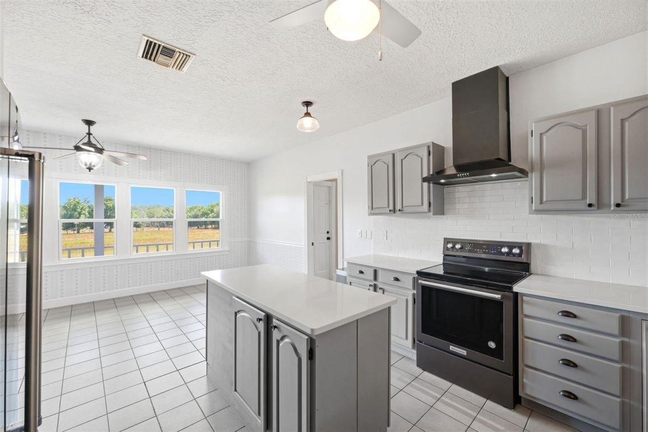 35600 Blanton Road, Dade City, FL 33523 Photo