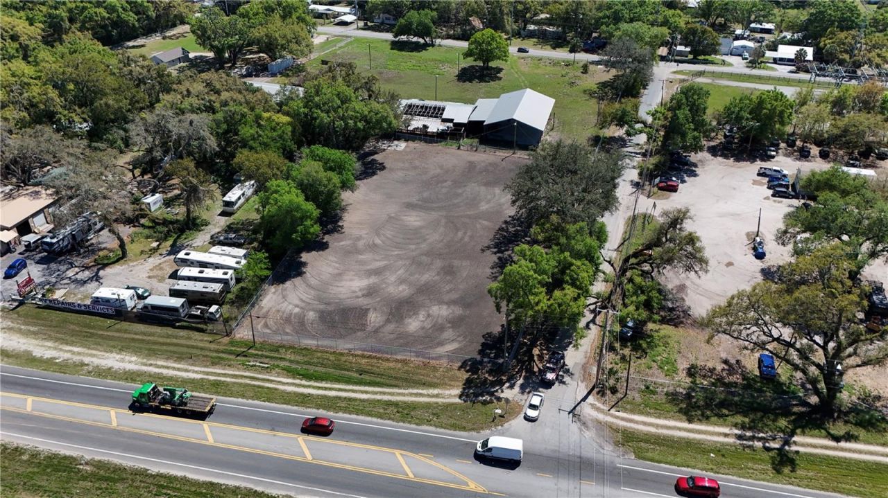 11703 N Us 301 Highway, Thonotosassa, FL 33592 Photo