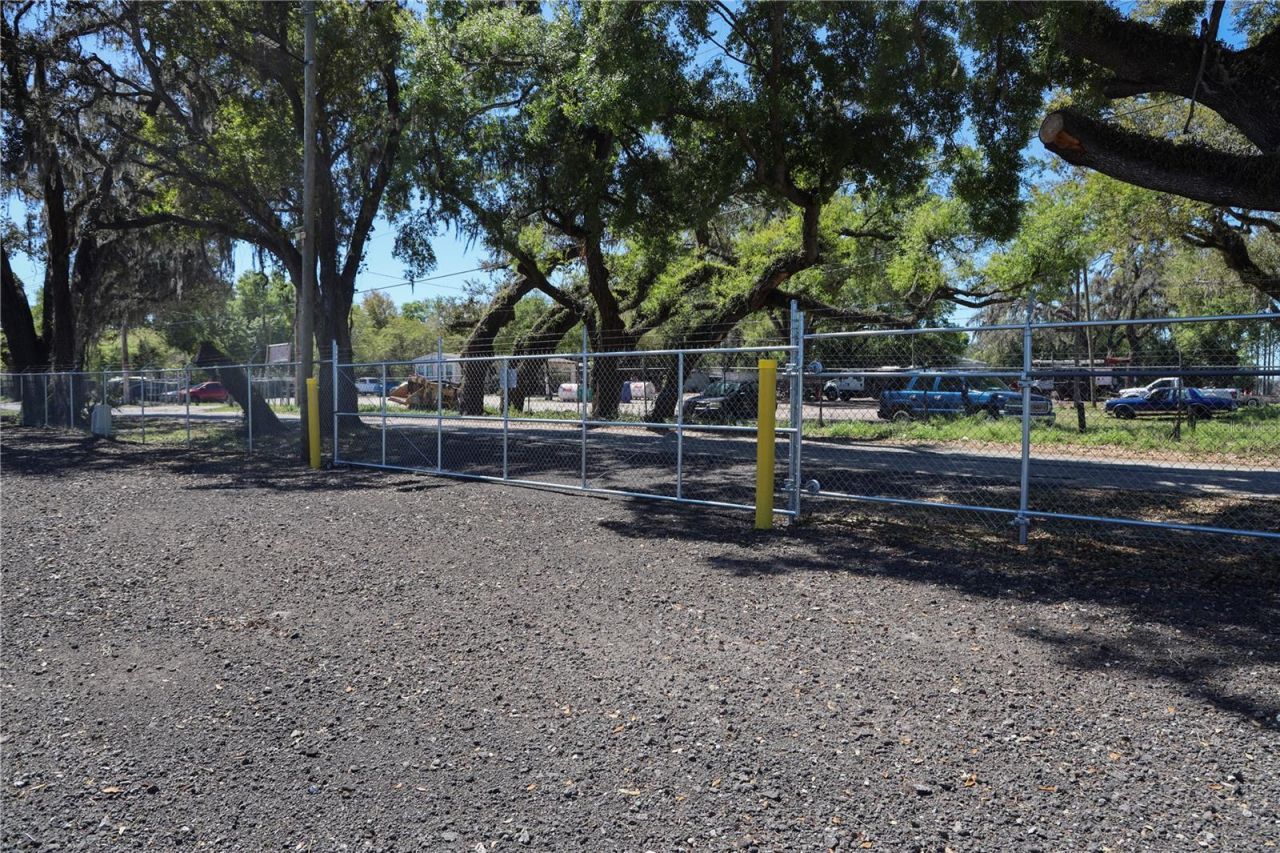 11703 N Us 301 Highway, Thonotosassa, FL 33592 Photo