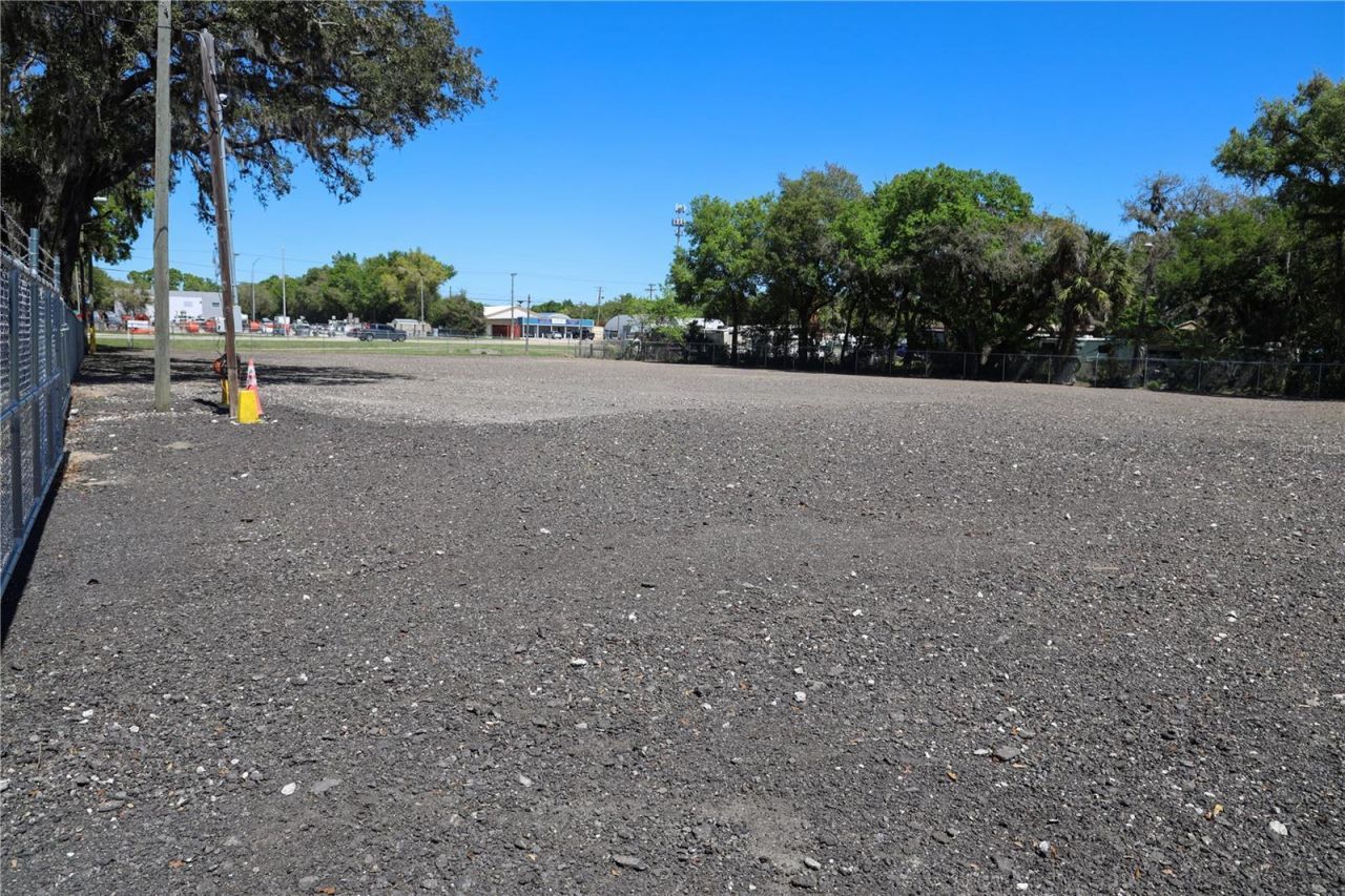 11703 N Us 301 Highway, Thonotosassa, FL 33592 Photo
