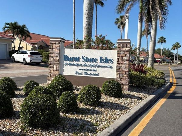 534 MACEDONIA DRIVE, PUNTA GORDA, FL 33950