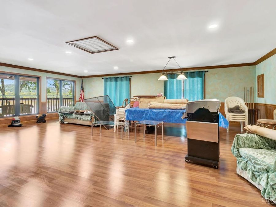 Property Image 51