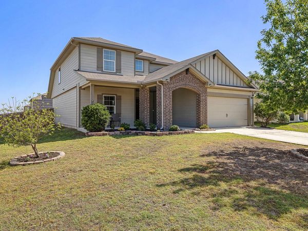 201 Garcitas Creek LN, Hutto, TX 78634
