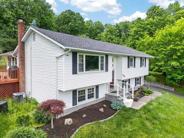 515 Toleman Road, Rock Tavern, NY 12575