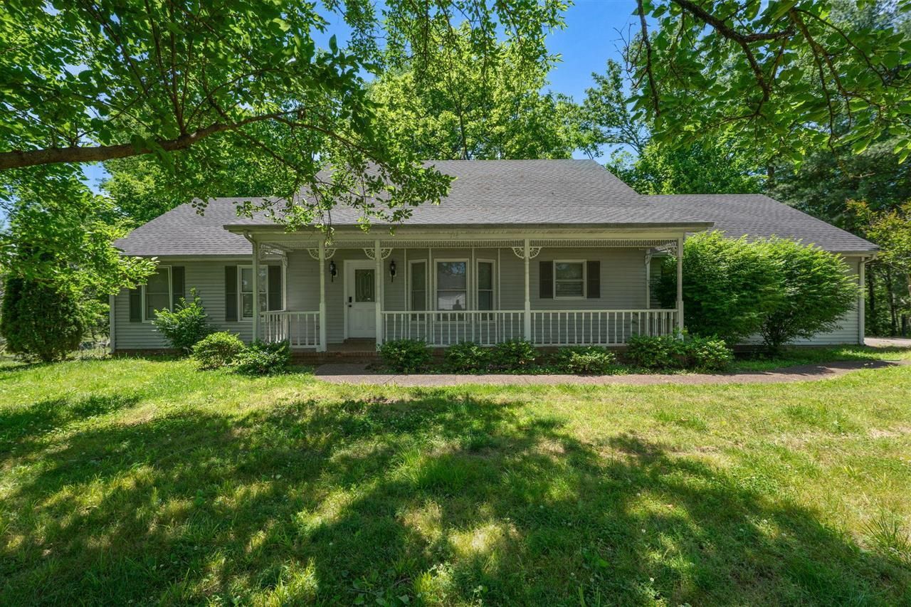 718 Old Porter Pike , Bowling Green, KY 42103 Main Photo