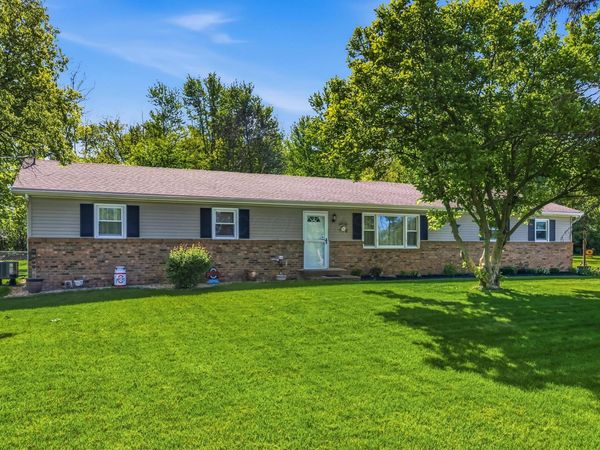 1710 Smeltzer Road , Marion, OH 43302