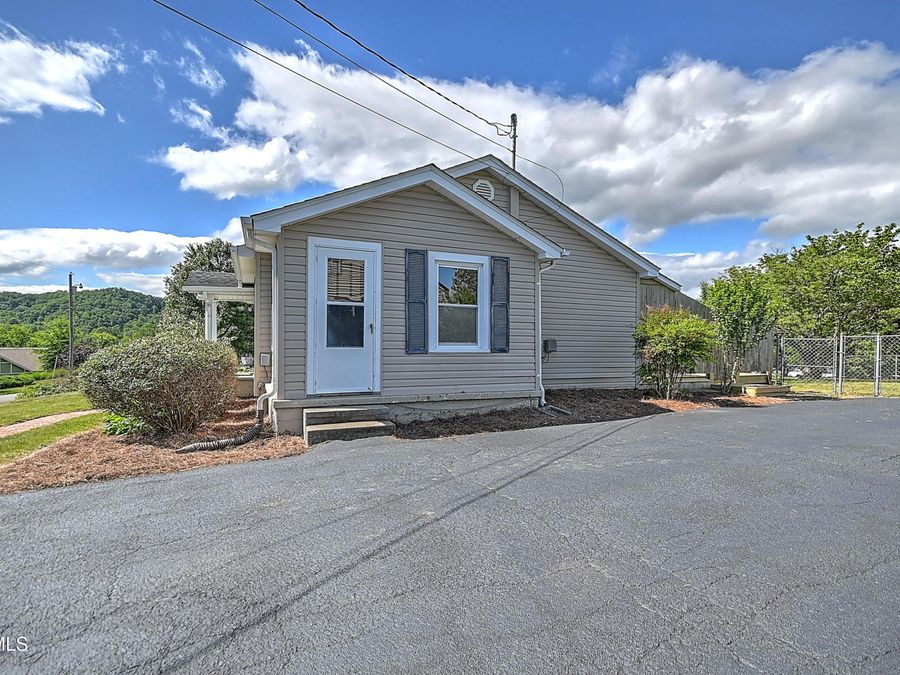 Property Image 43
