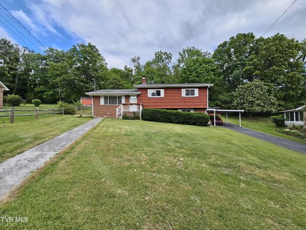 349 Belmont Drive, Bristol, TN 37620