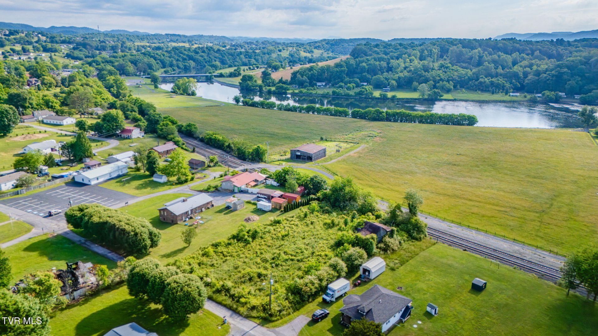 Tbd Church Street, Surgoinsville, TN 37873 Main Photo