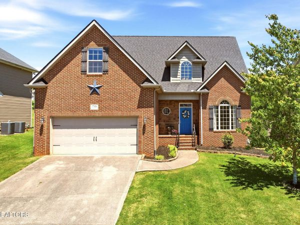 1745 Point Wood Drive, Knoxville, TN 37920