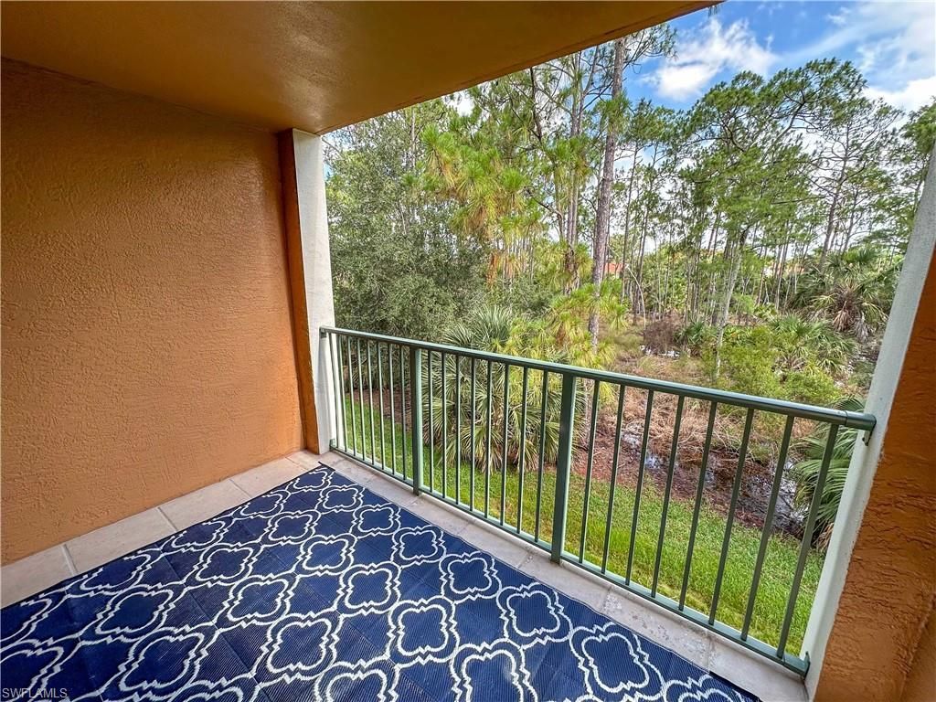 1250 Wildwood Lakes Blvd, Unit 206, Naples, FL 34104 Photo
