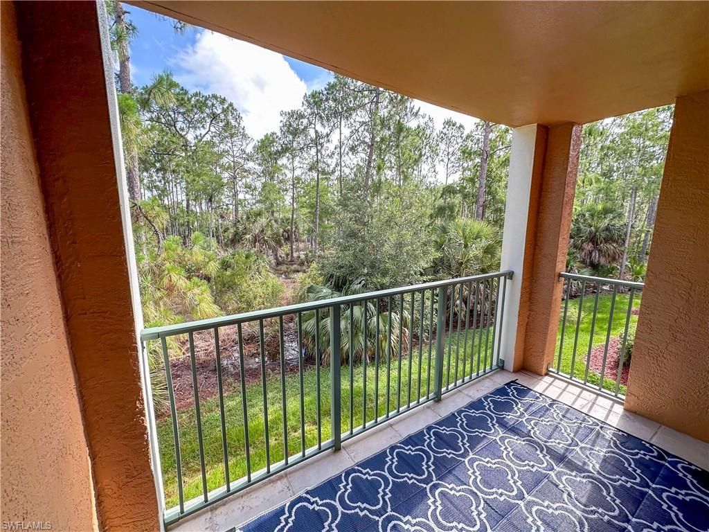 1250 Wildwood Lakes Blvd, Unit 206, Naples, FL 34104 Photo