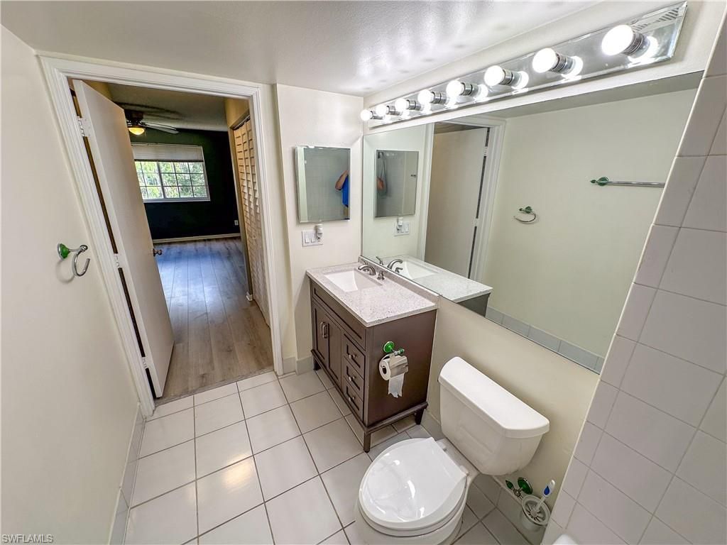 1250 Wildwood Lakes Blvd, Unit 206, Naples, FL 34104 Photo