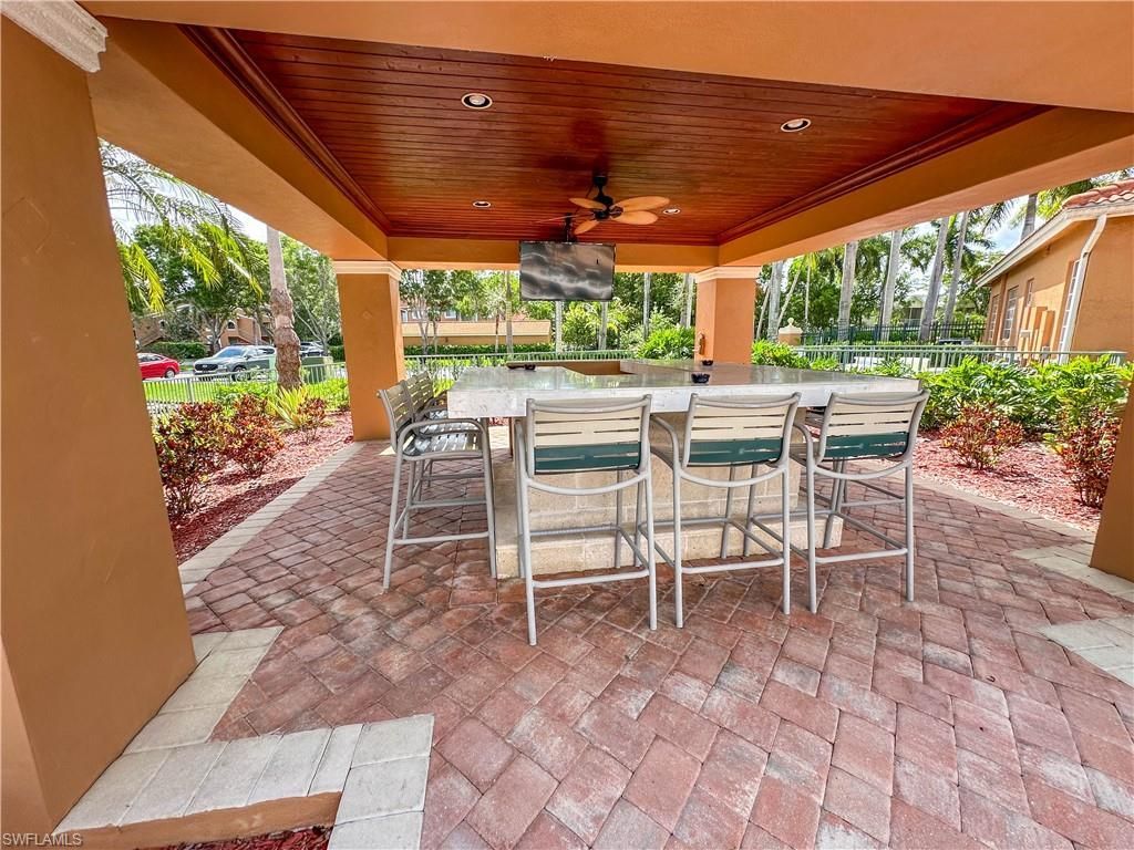 1250 Wildwood Lakes Blvd, Unit 206, Naples, FL 34104 Photo