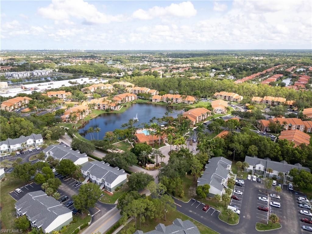 1250 Wildwood Lakes Blvd, Unit 206, Naples, FL 34104 Photo