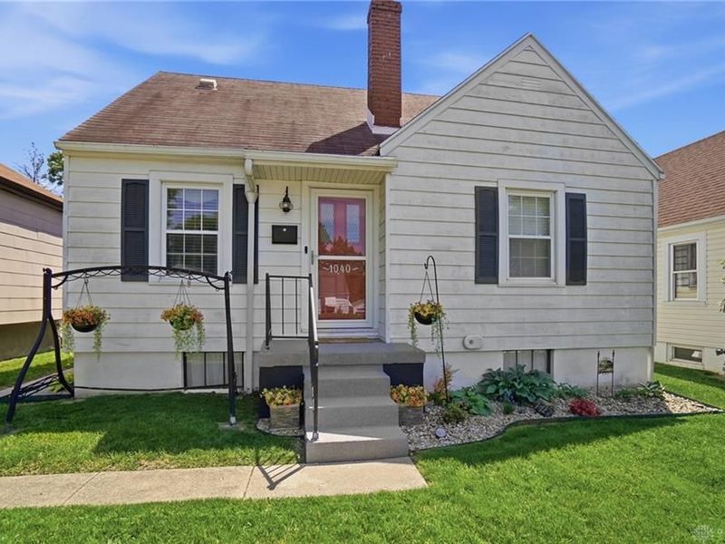 1040 Highridge Avenue, Dayton, OH 45420 Photo 2