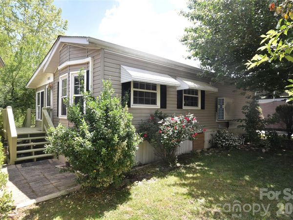 279 Mallard Loop, Waynesville, NC 28785